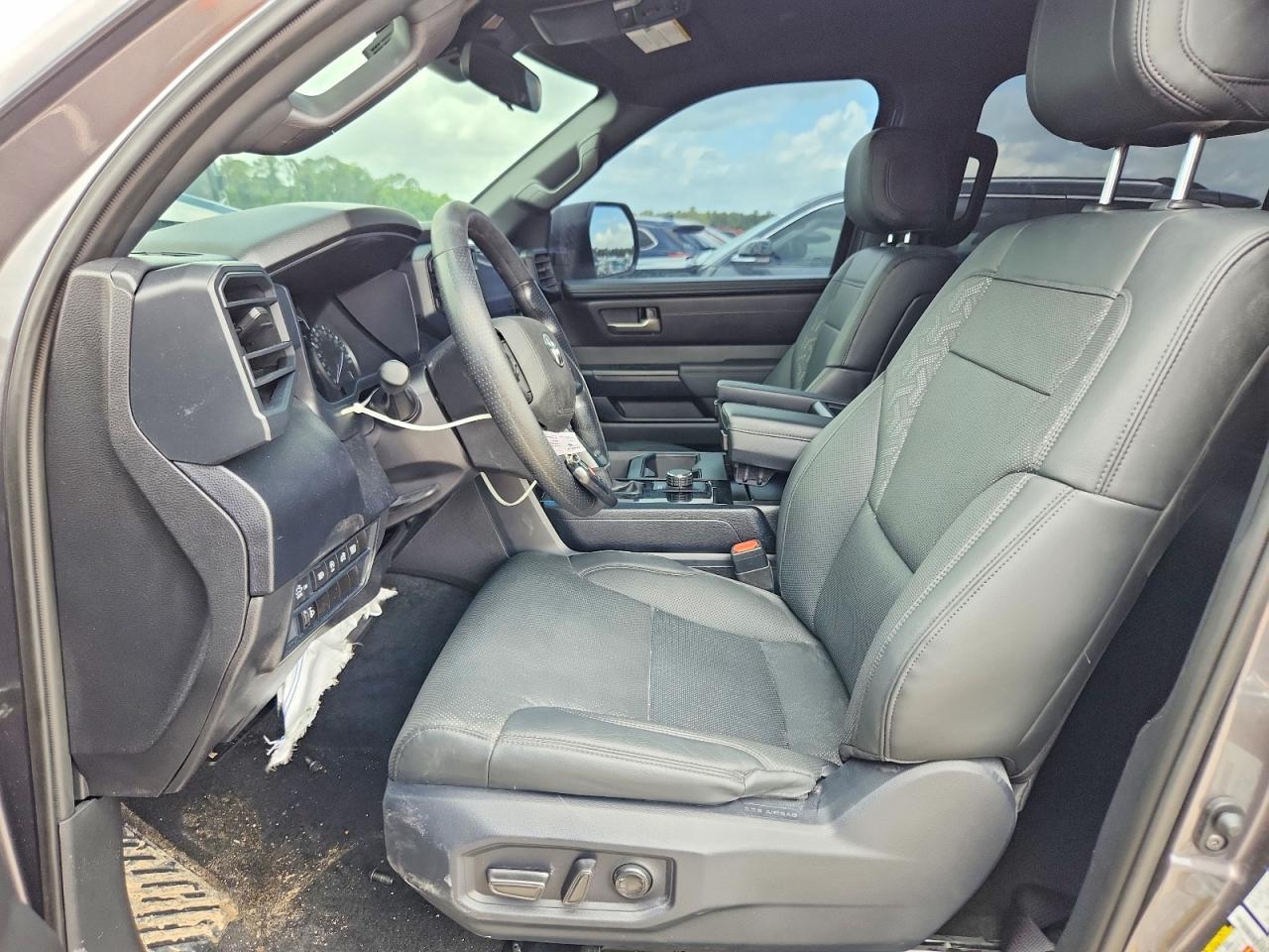 2025 Toyota Tundra Sr5 - Image 7