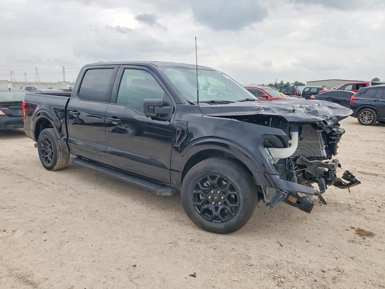 2025 Ford F150 Xlt - Image 4