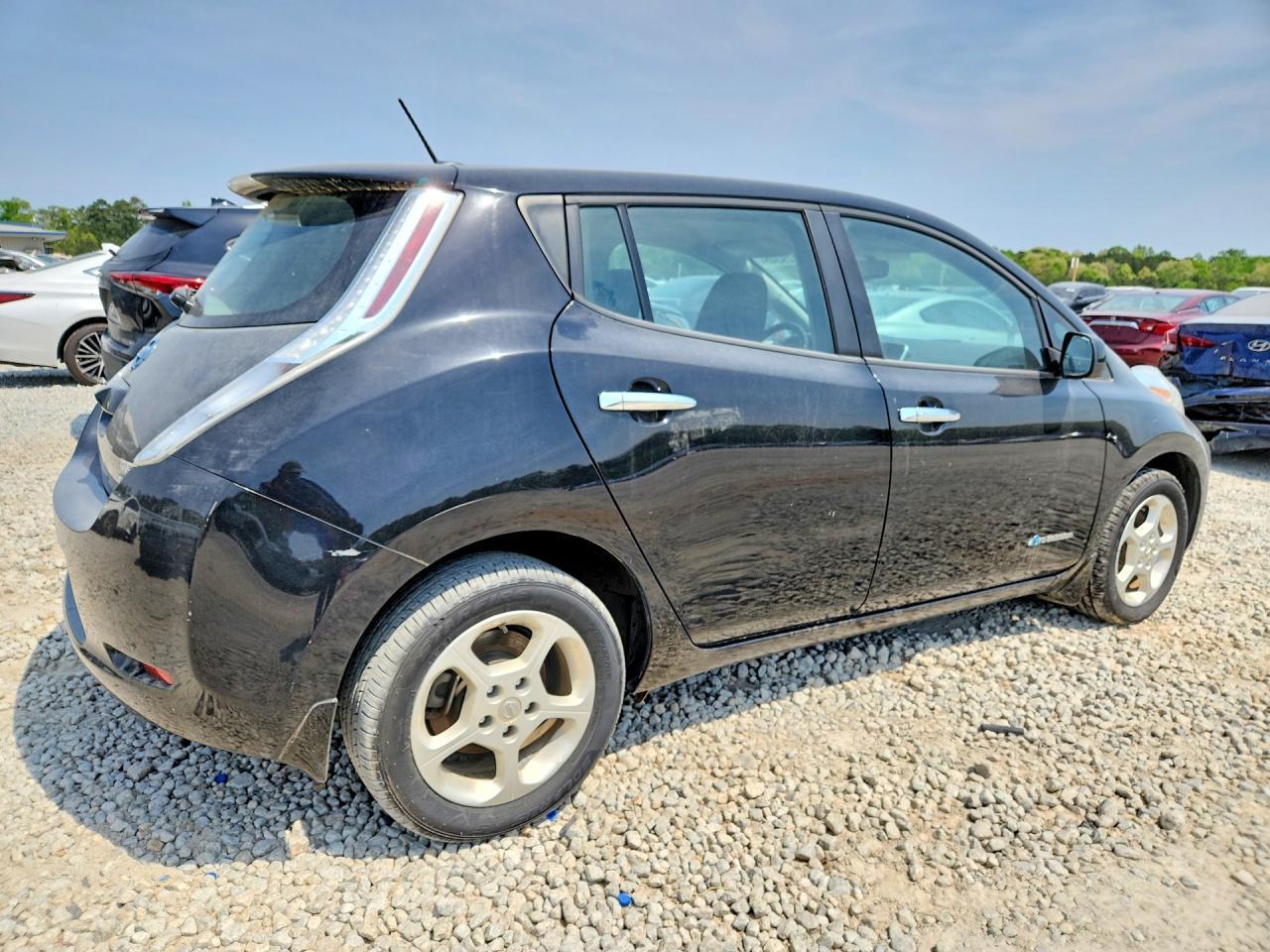2015 Nissan Leaf Sv - Image 3