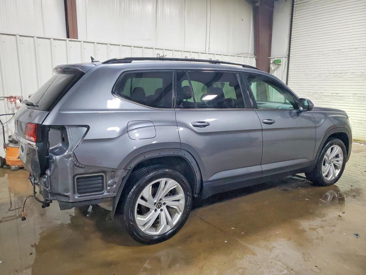 2021 Volkswagen Atlas Se - Фото 3