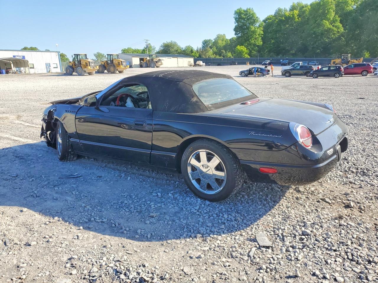 2003 Ford Thunderbird - Фото 2