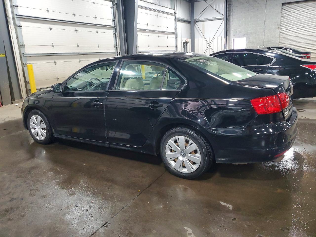 2012 Volkswagen Jetta Se - Image 2