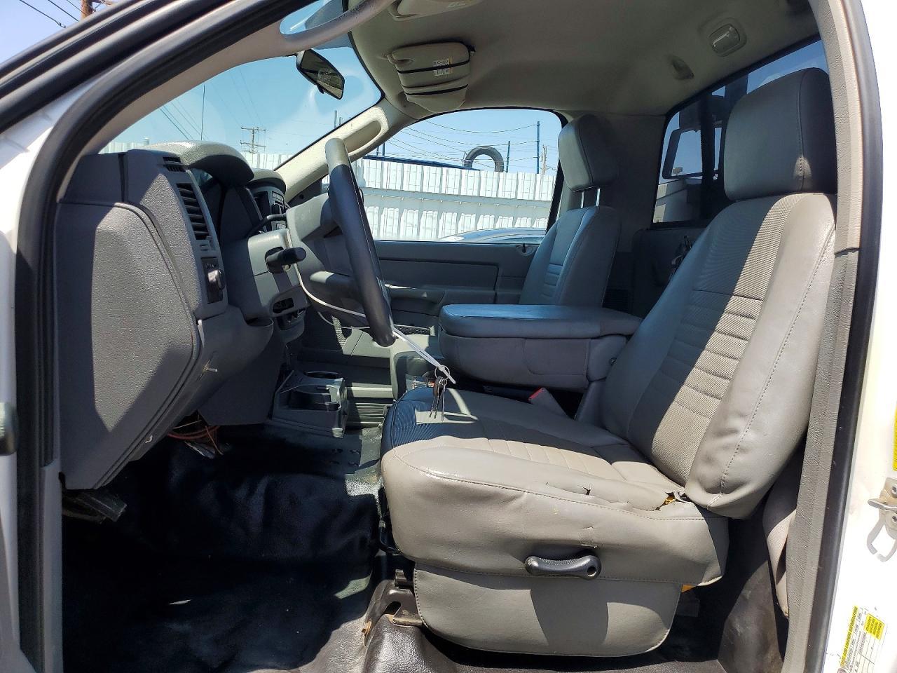 2008 Dodge Ram 2500 St - Фото 7