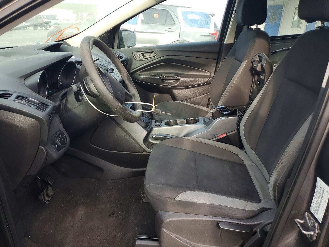 2013 Ford Escape S - Фото 7