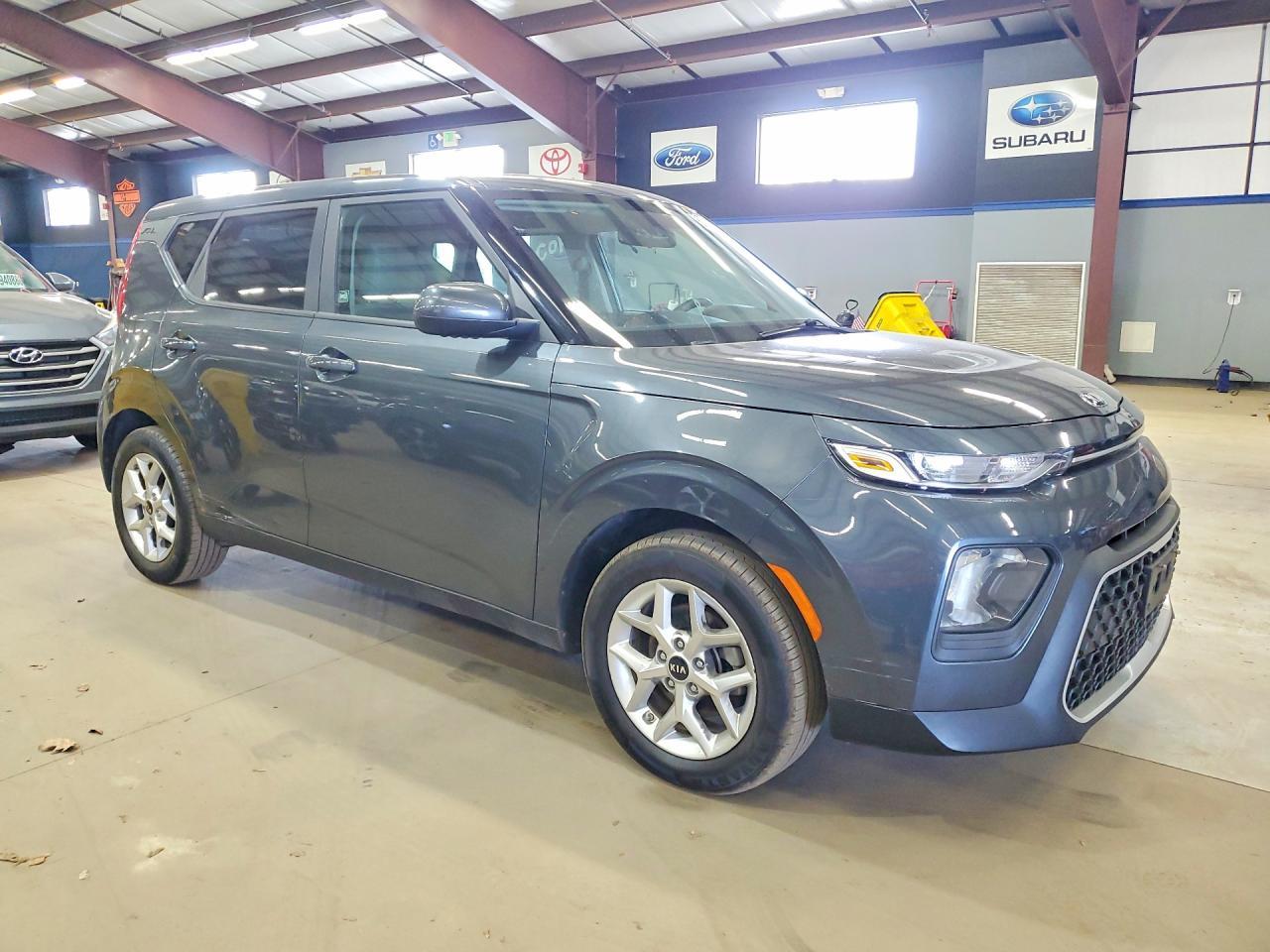 2020 Kia Soul S - Image 4