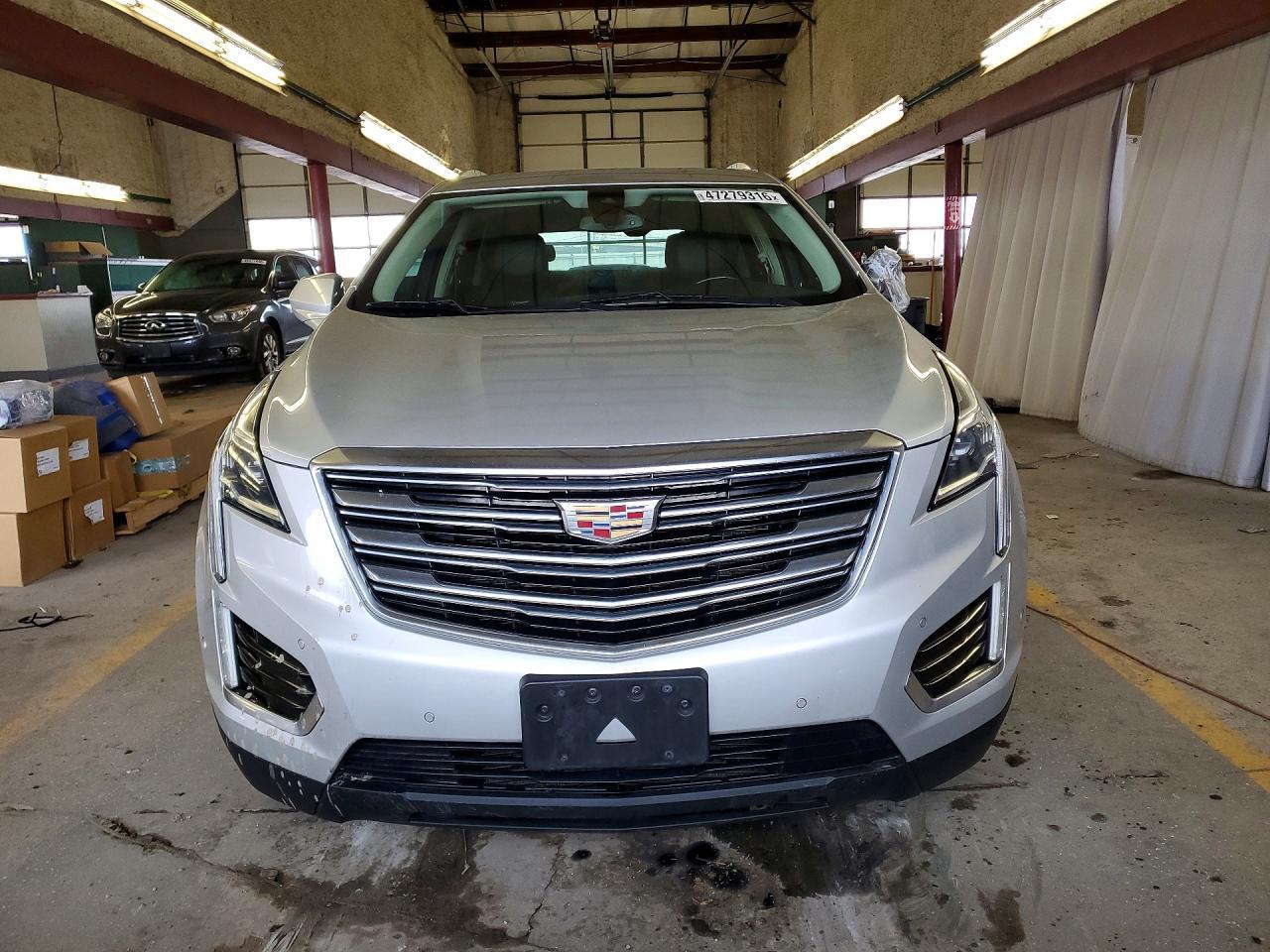 2017 Cadillac Xt5 Premium Luxury - Фото 5