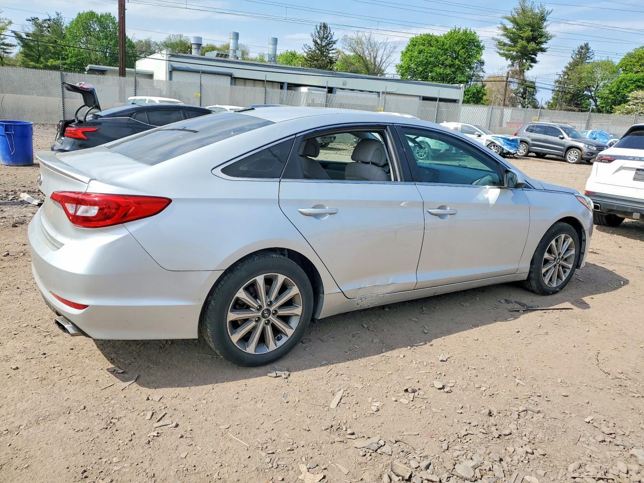 2017 Hyundai Sonata Se - Фото 3