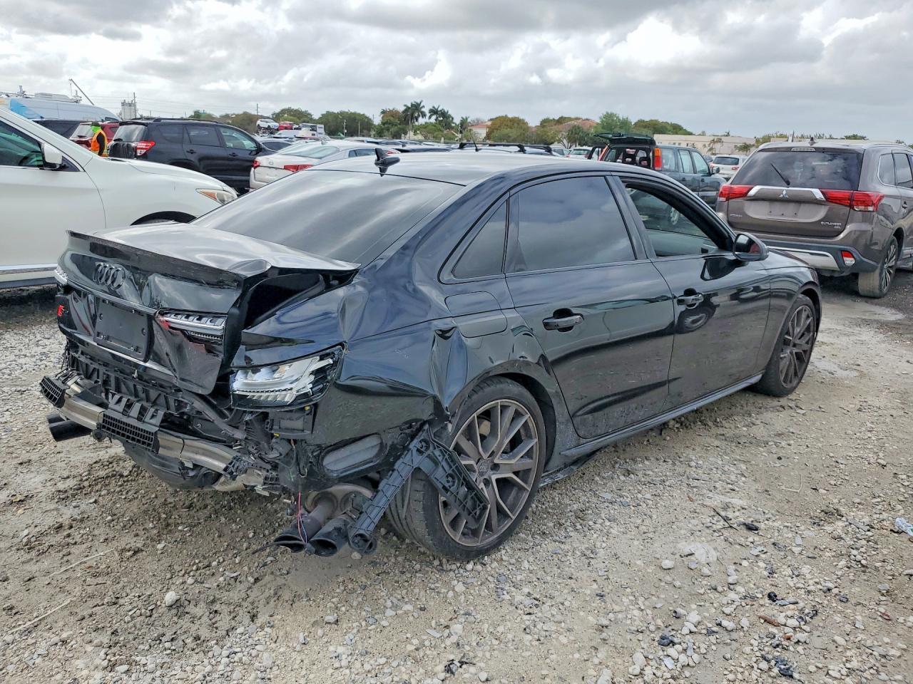 2024 Audi S4 Premium Plus - Image 3