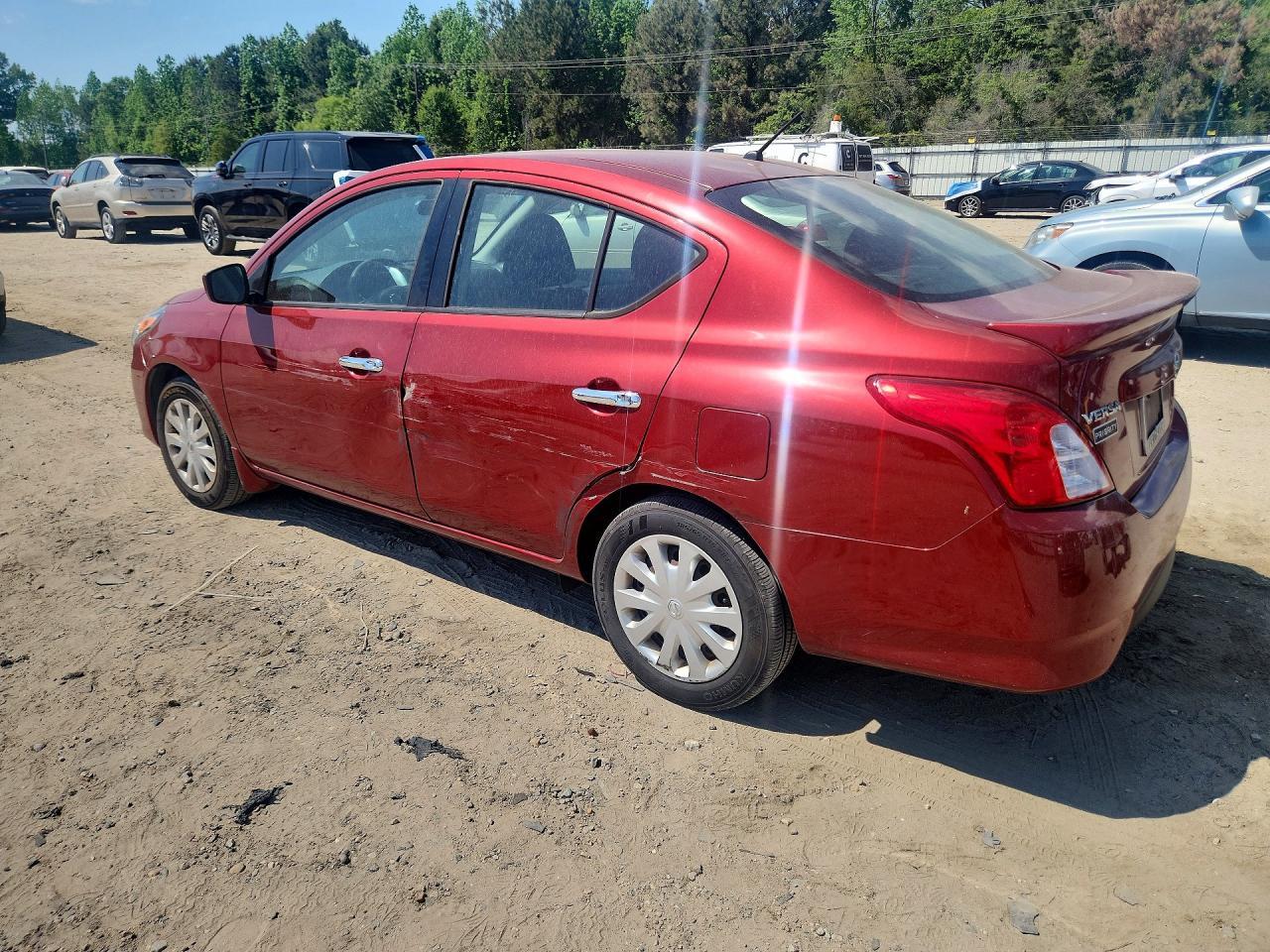 2017 Nissan Versa 1.6 Sv - Фото 2
