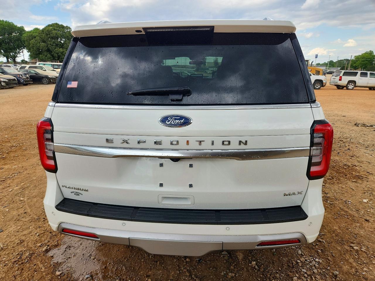 2023 Ford Expedition Max Platinum - Image 6