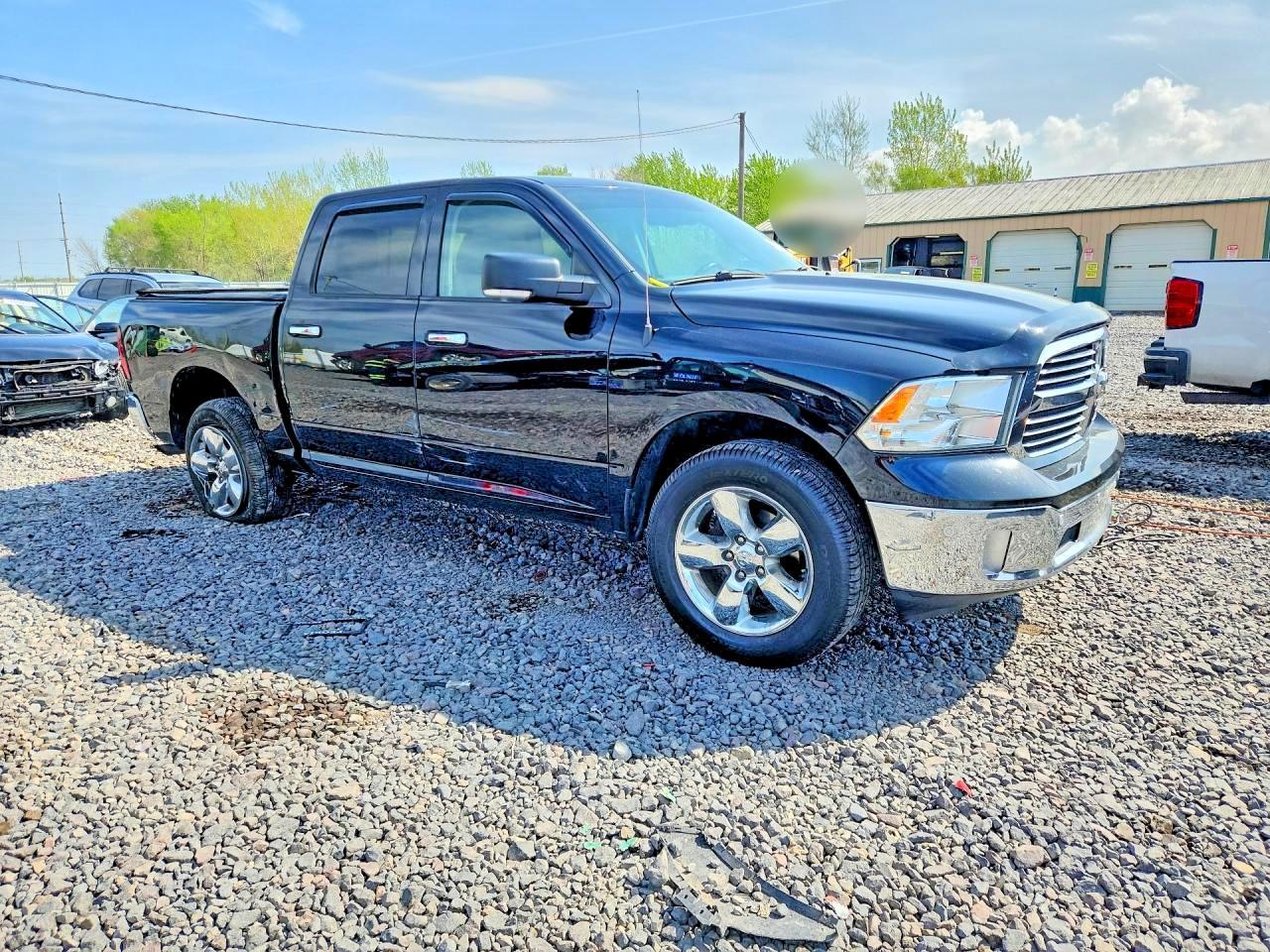 2015 Ram 1500 Slt - Image 4