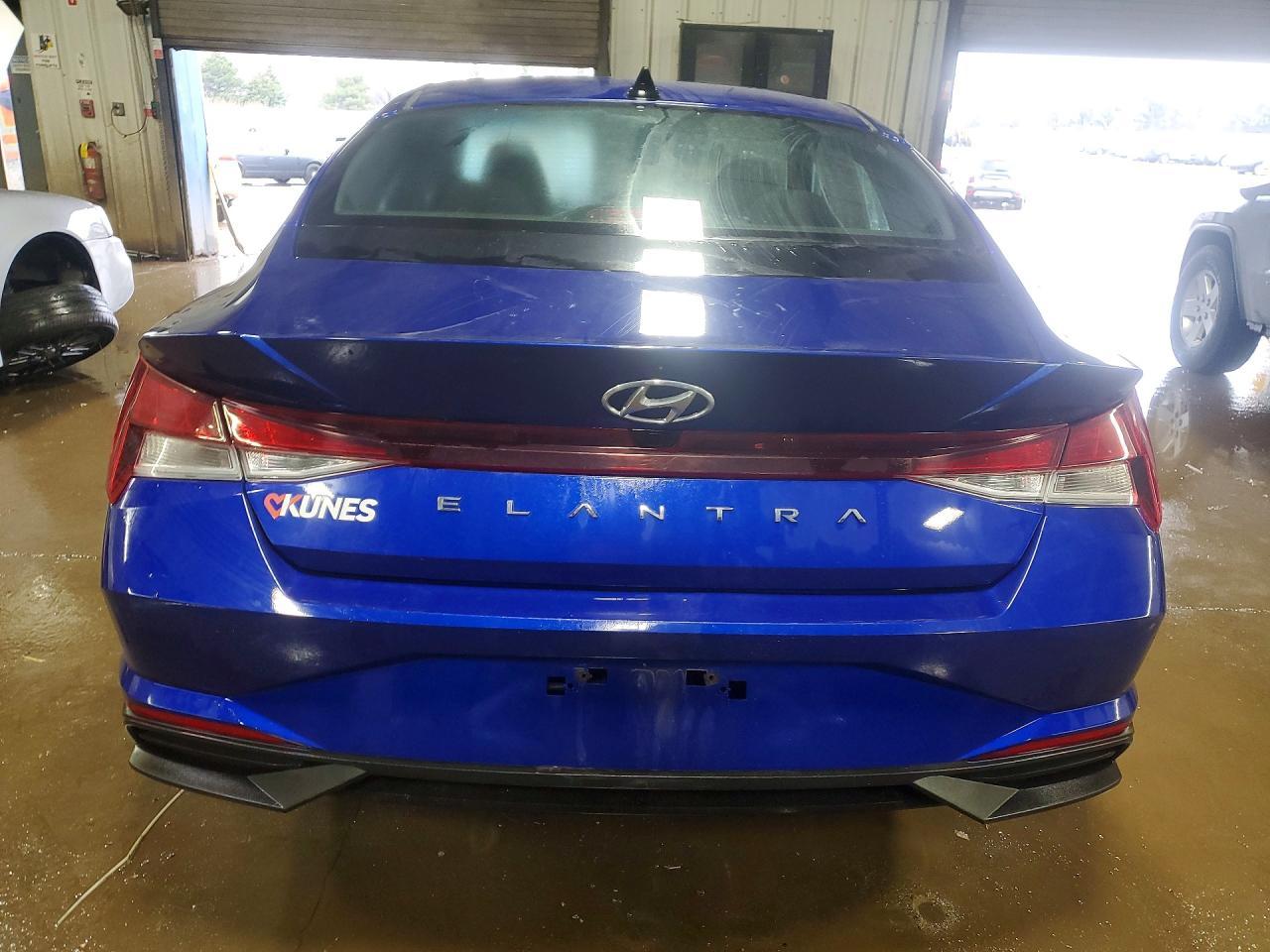 2023 Hyundai Elantra Sel - Фото 6