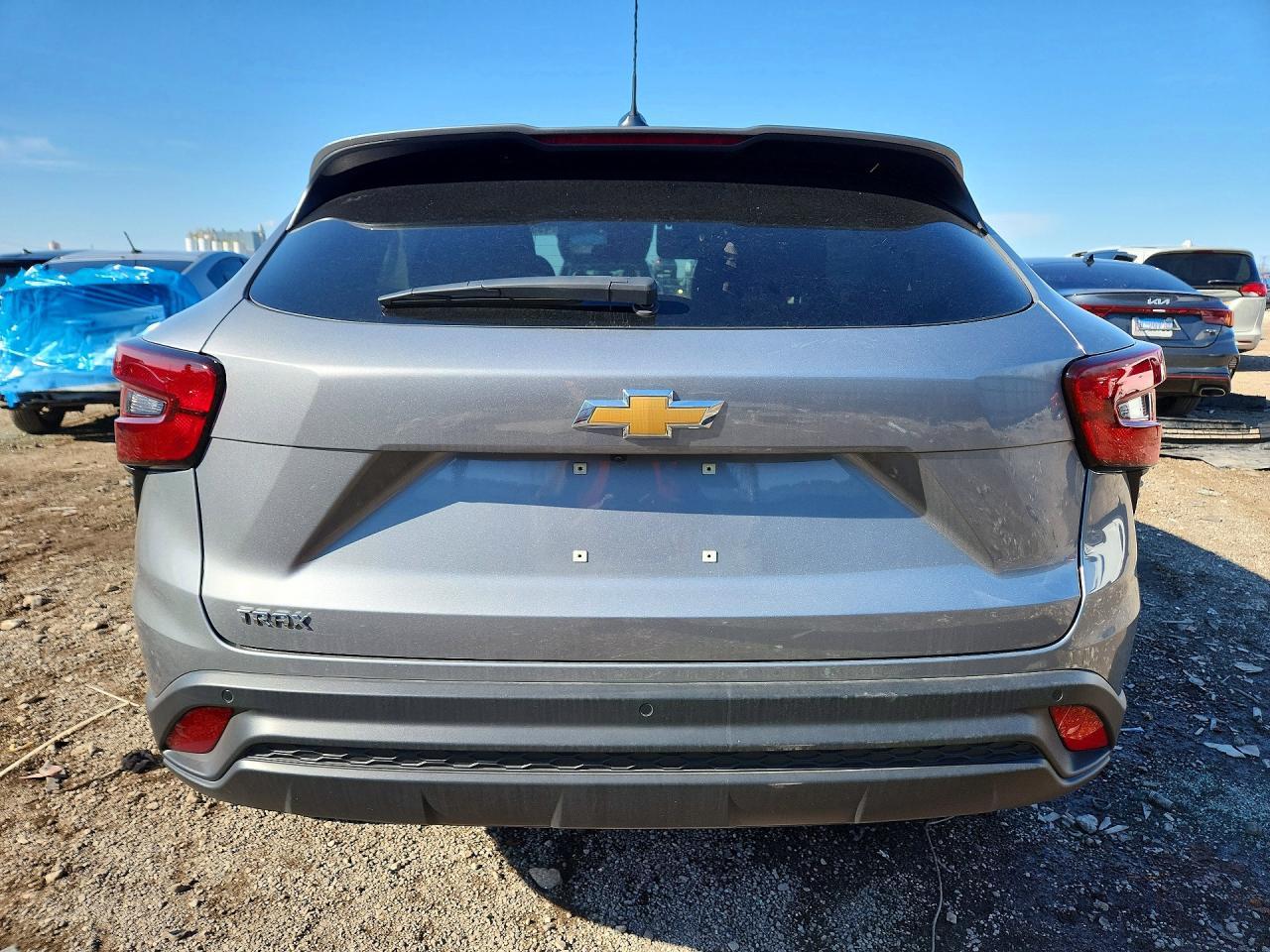 2025 Chevrolet Trax Ls - Фото 6