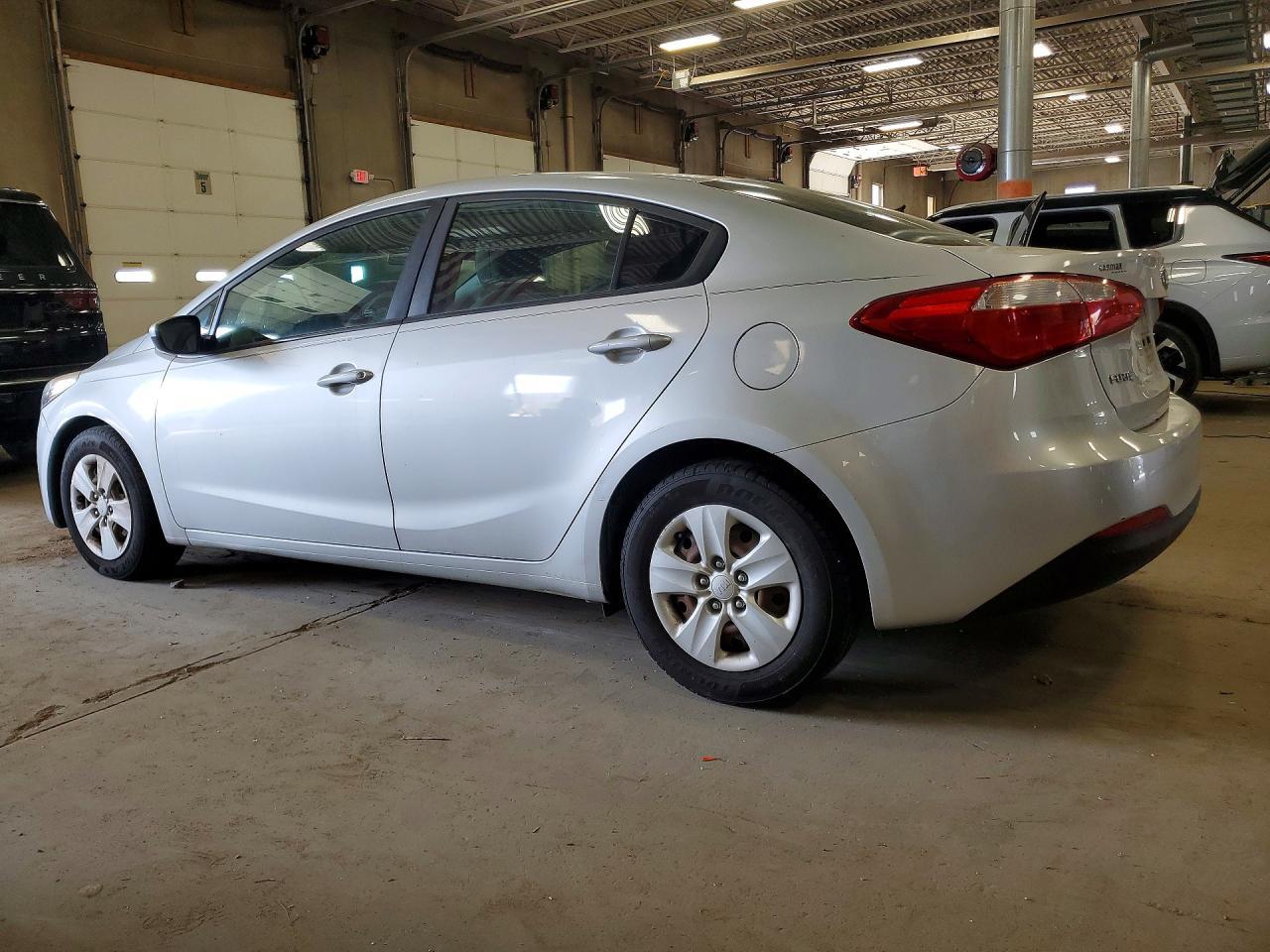 2015 Kia Forte Lx - Image 2