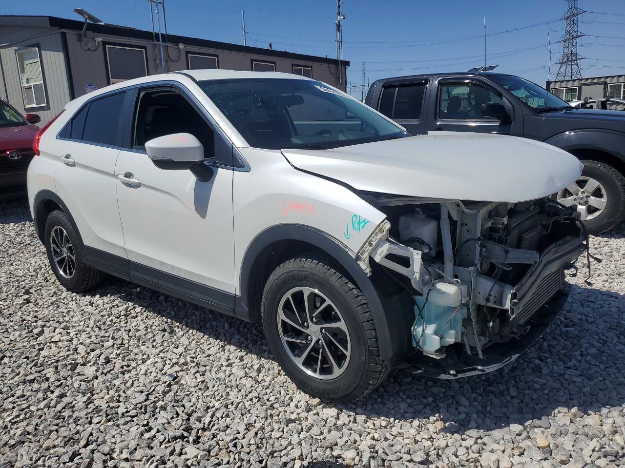 2020 Mitsubishi Eclipse Cross Es - Фото 4