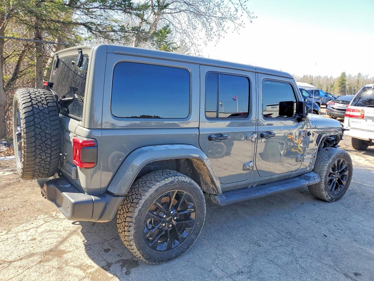 2021 Jeep Wrangler Unlimited Sahara 4Xe - Фото 3