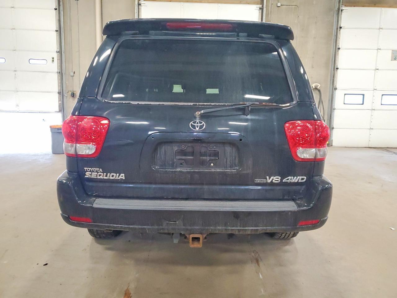 2005 Toyota Sequoia Limited - Фото 6