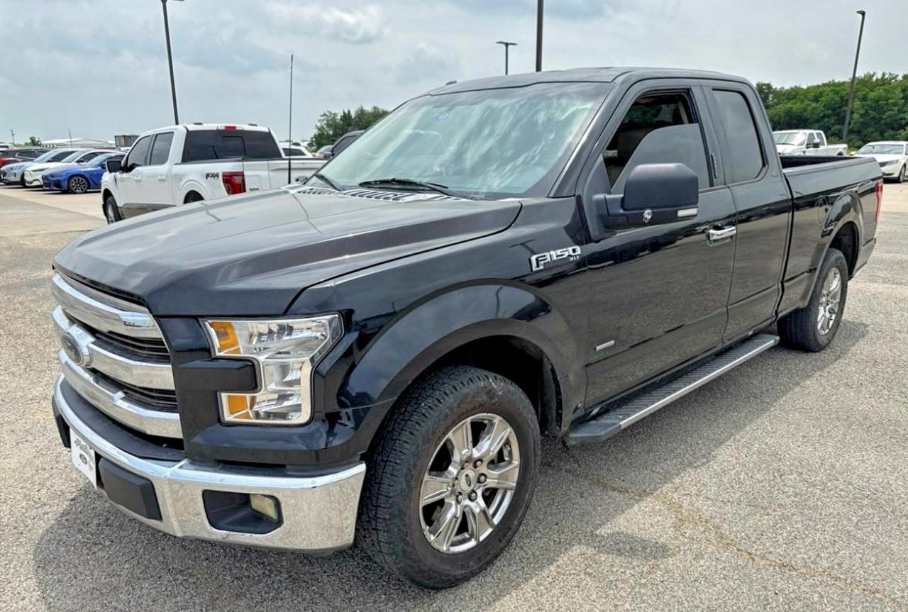 2015 Ford F150 Super Cab - Фото 2