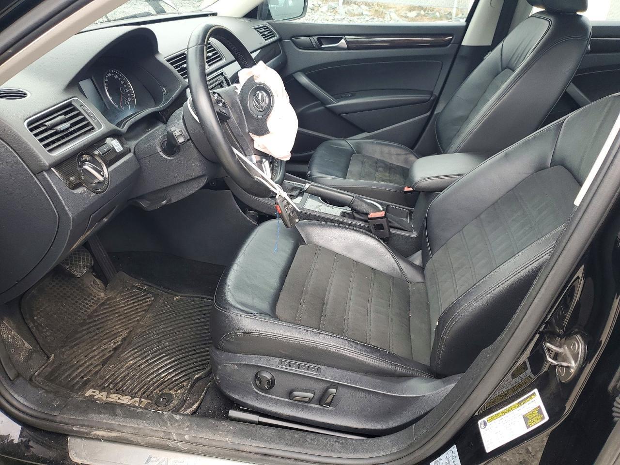 2014 Volkswagen Passat Sel - Image 7