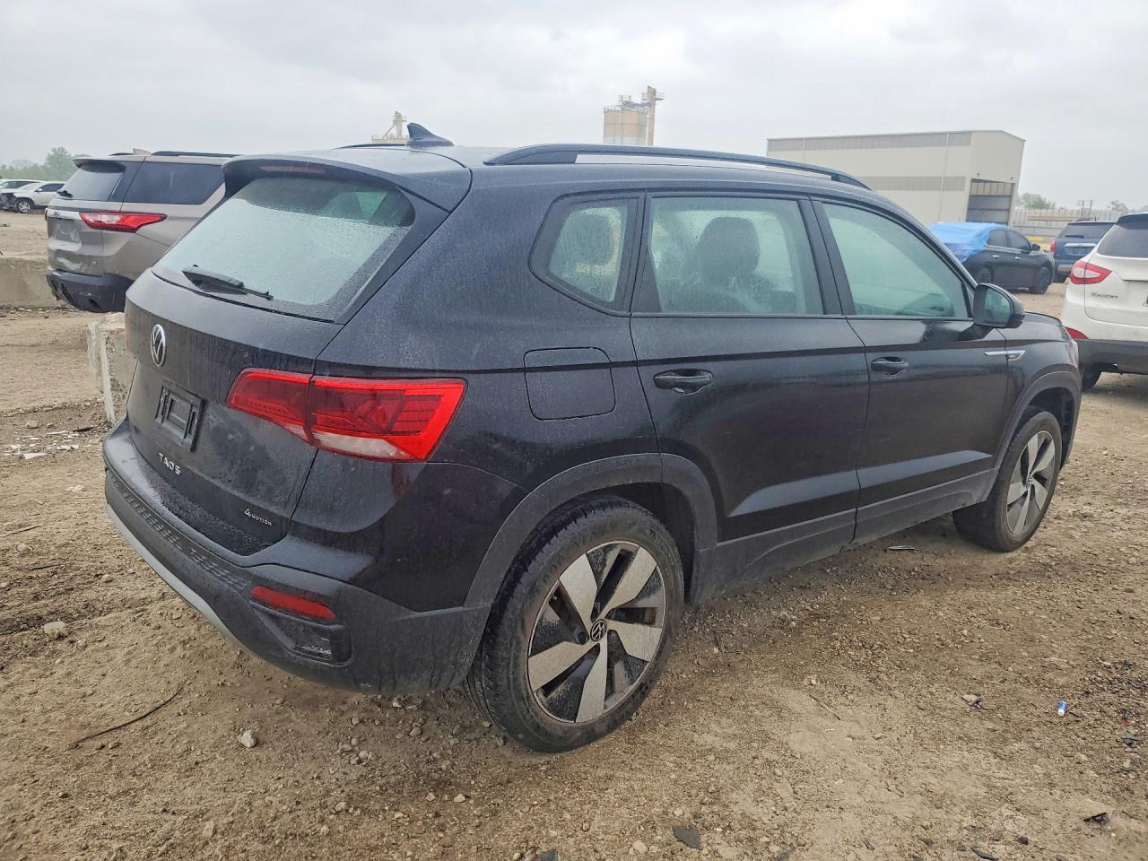2024 Volkswagen Taos S - Image 3