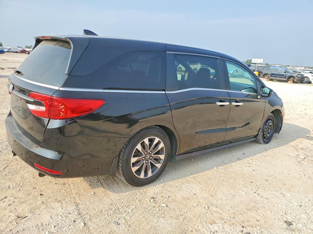 2021 Honda Odyssey Exl - Фото 3