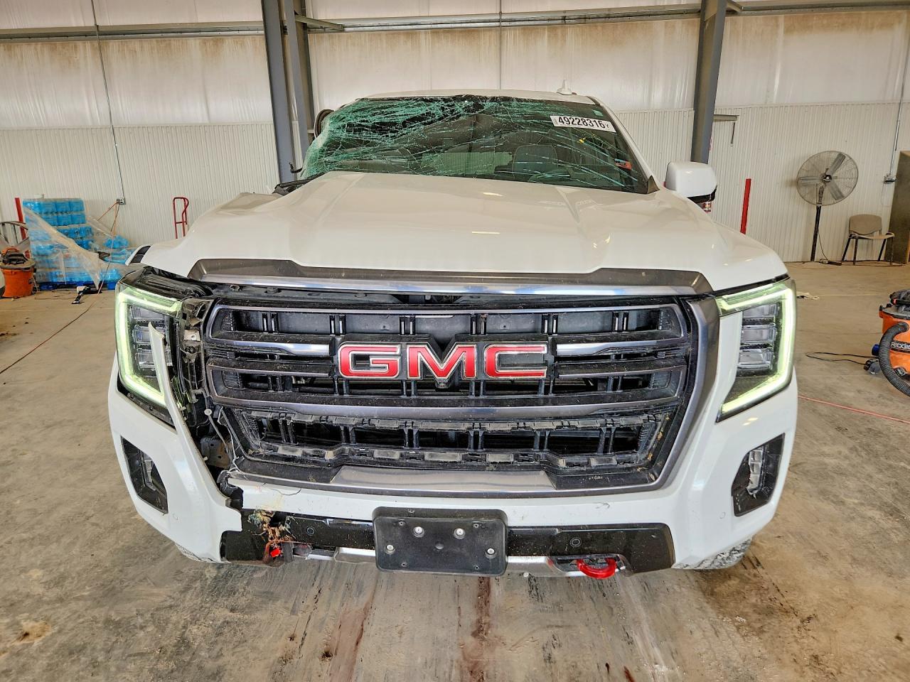 2024 GMC Yukon Xl K1500 At4 - Image 5