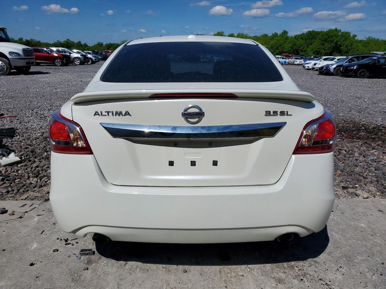 2013 Nissan Altima 3.5 S - Image 6
