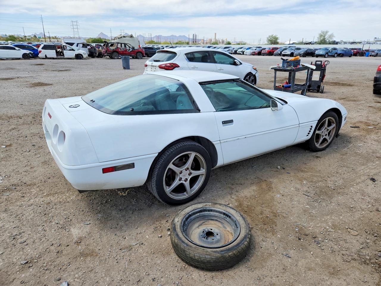 1996 Chevrolet Corvette - Фото 3