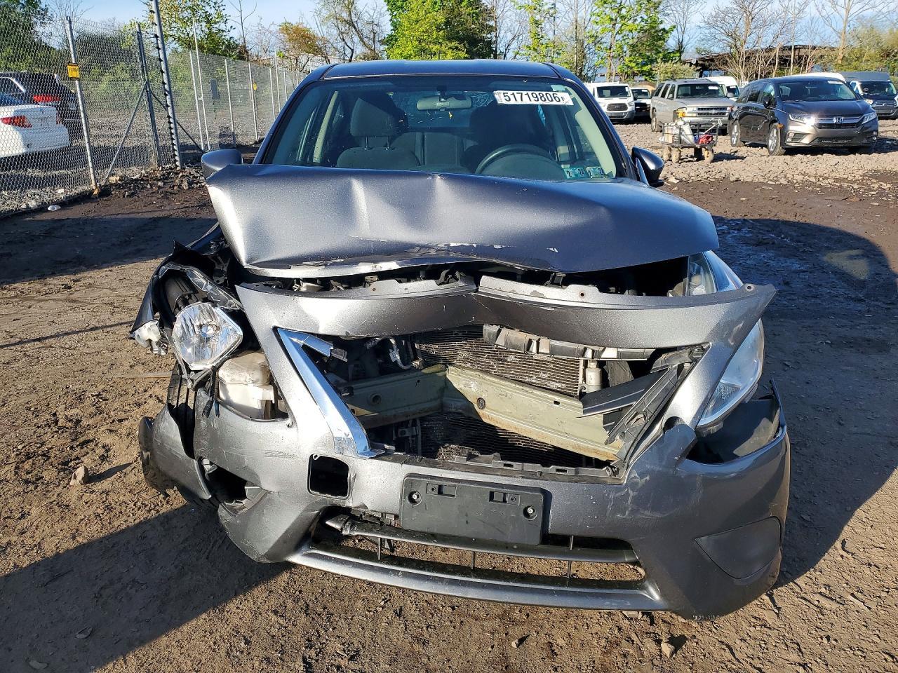 2018 Nissan Versa Sv - Фото 5
