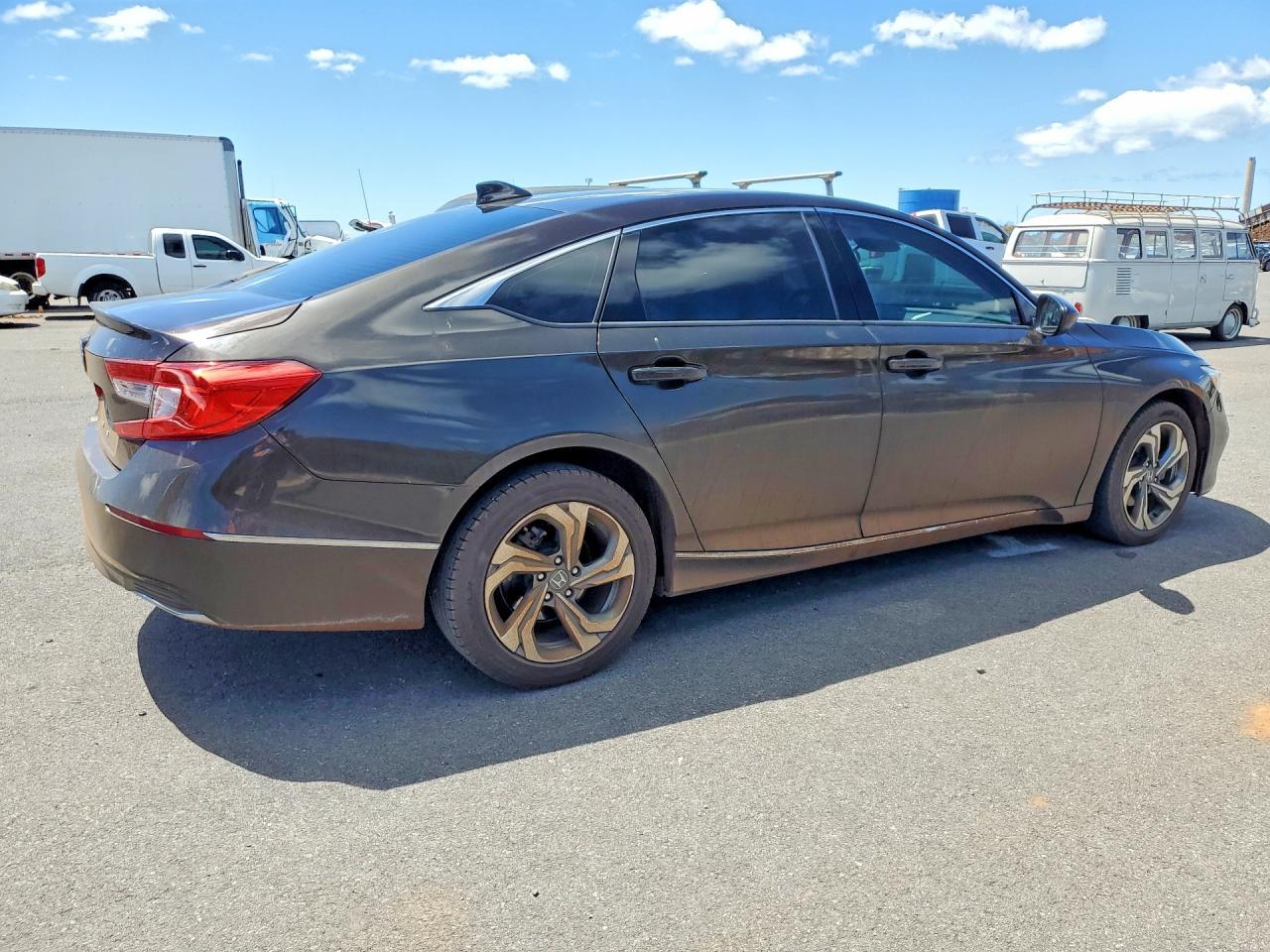 2018 Honda Accord Ex - Фото 3