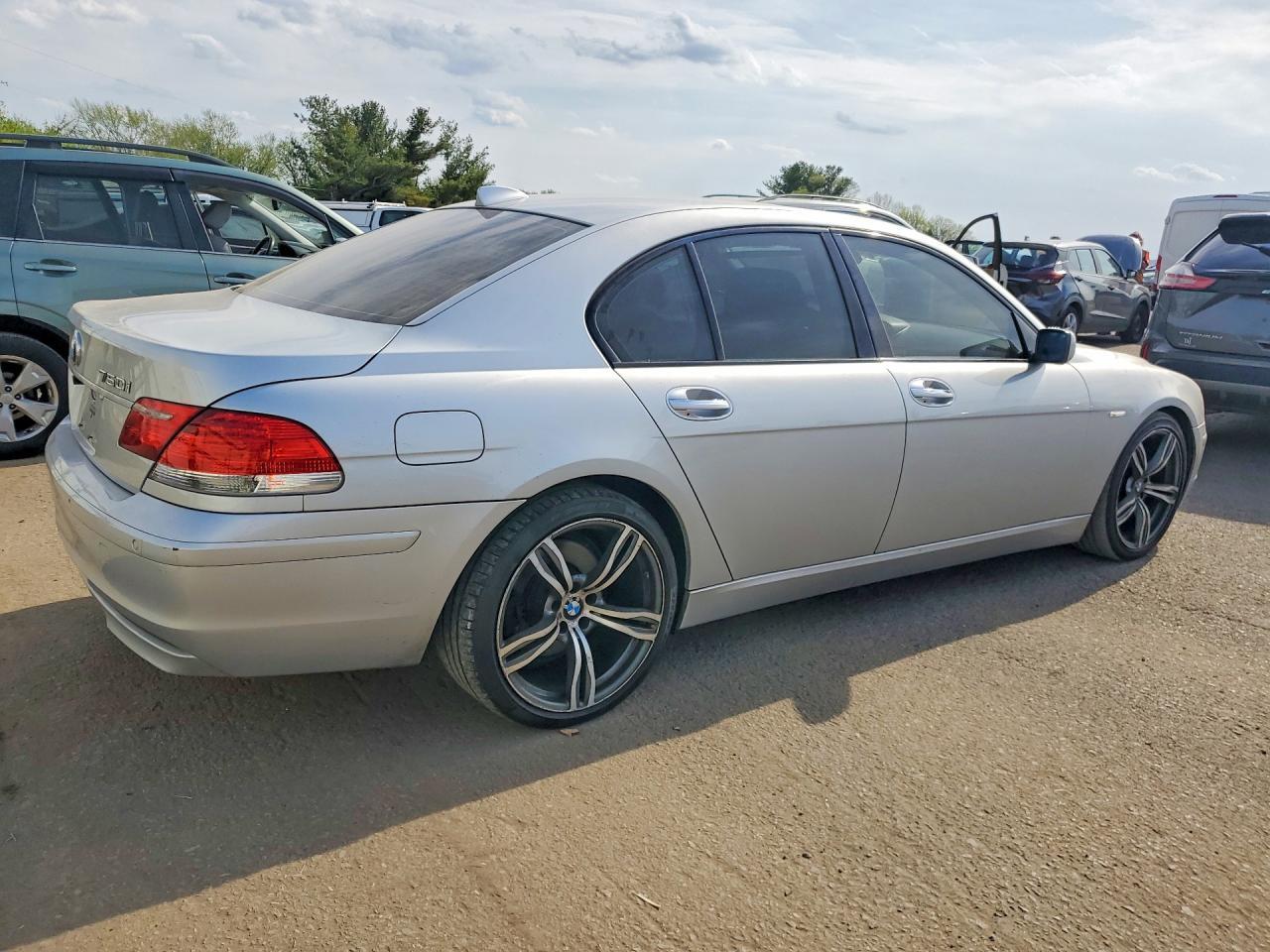 2008 BMW 750 I - Image 3