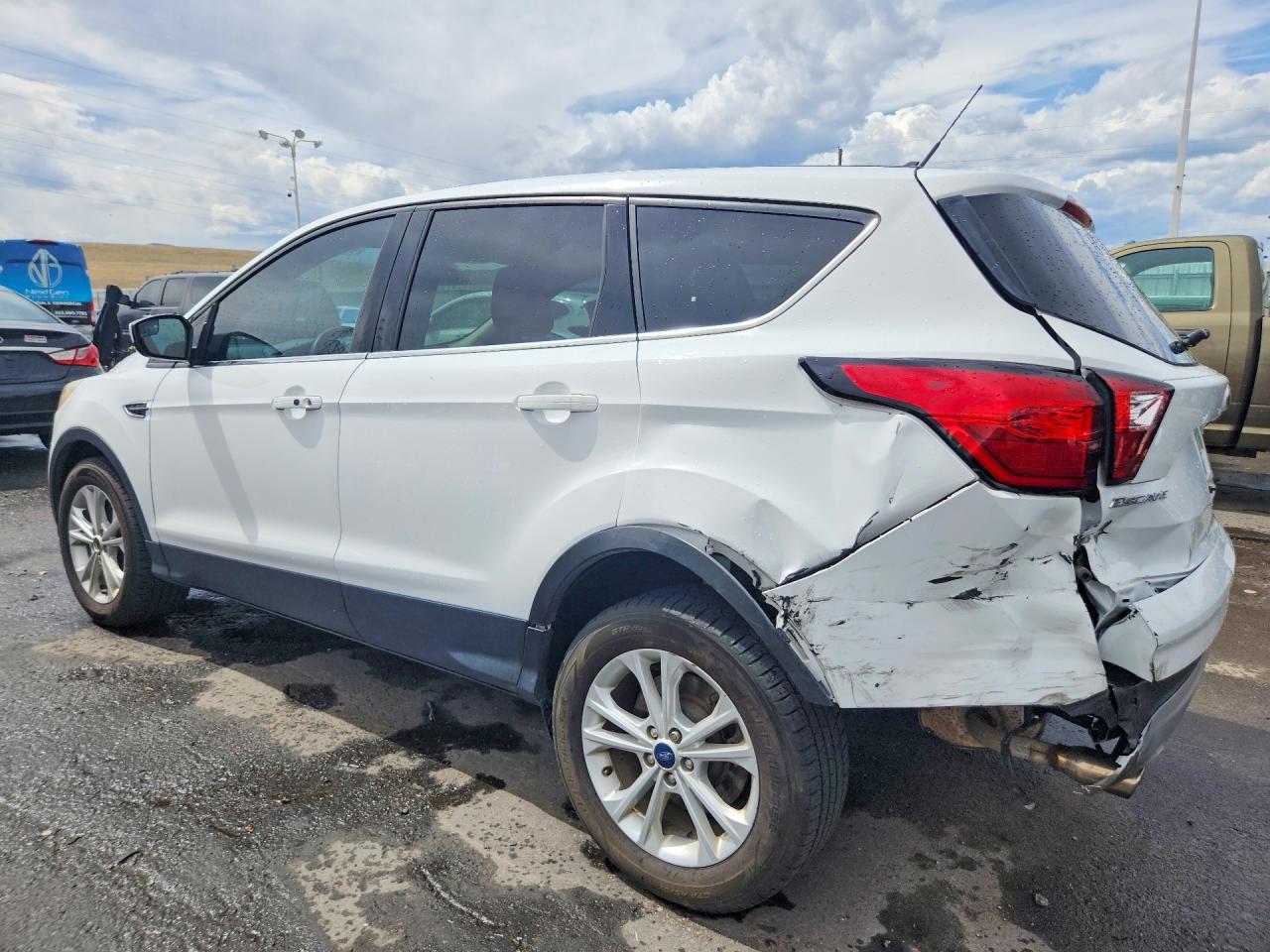 2019 Ford Escape Se - Image 2
