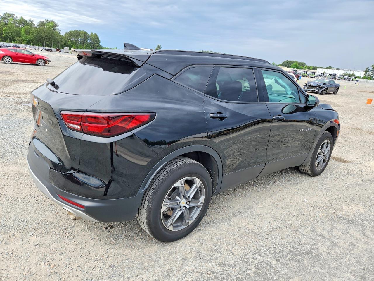 2023 Chevrolet Blazer 2Lt - Image 3