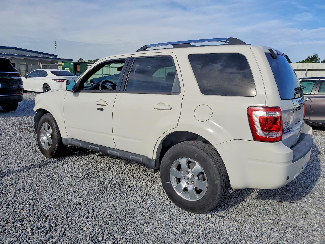 2012 Ford Escape Limited - Image 2
