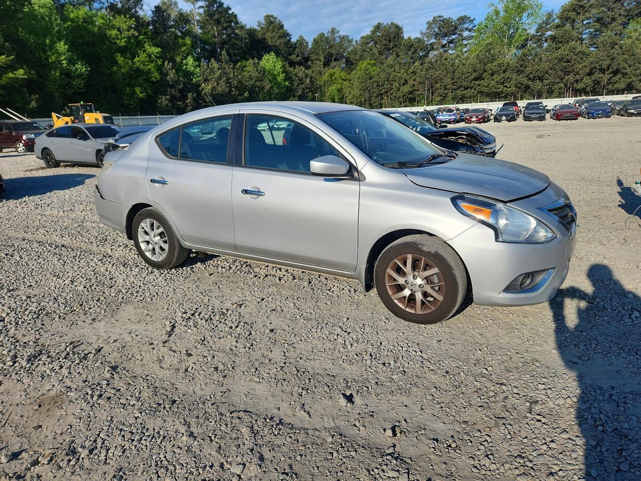2017 Nissan Versa 1.6 S - Image 4