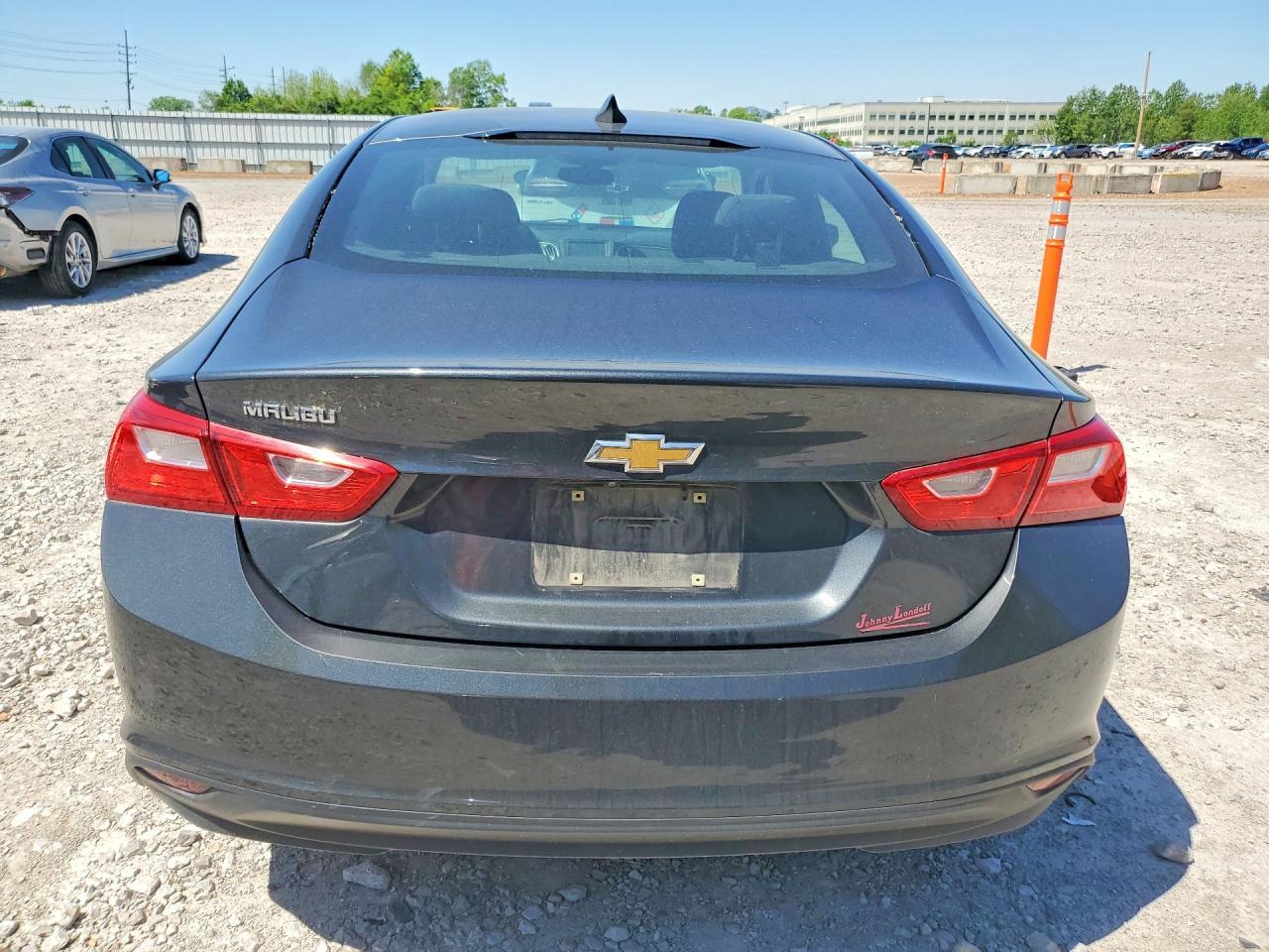 2018 Chevrolet Malibu Ls - Фото 6