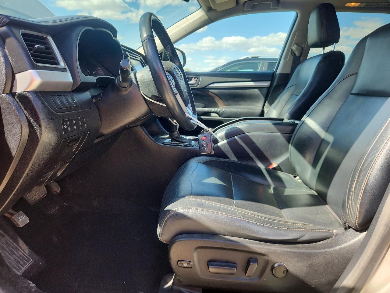 2016 Toyota Highlander Xle - Image 7