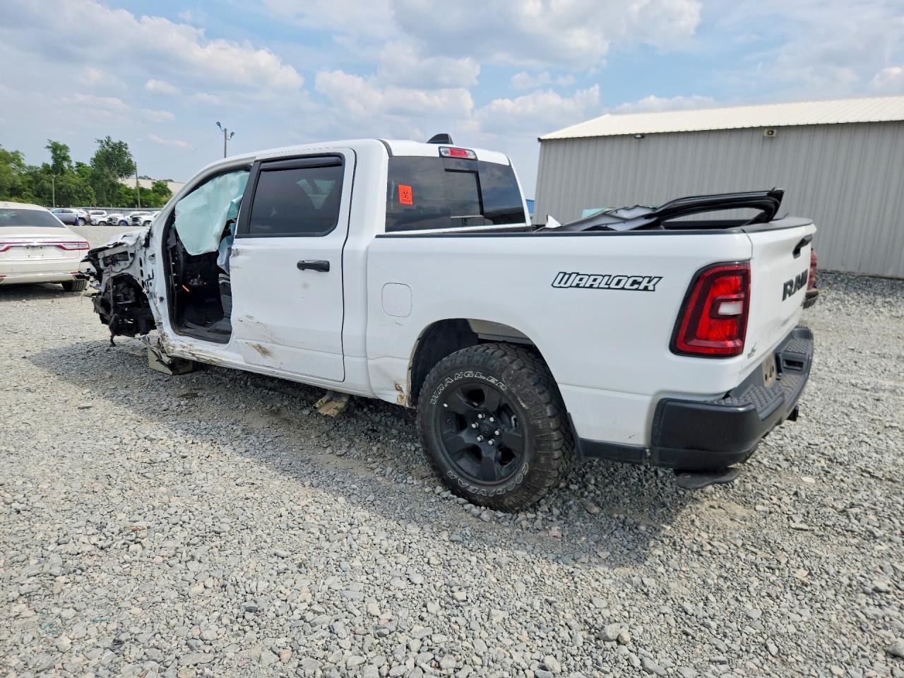 2025 Ram 1500 Tradesman - Фото 2