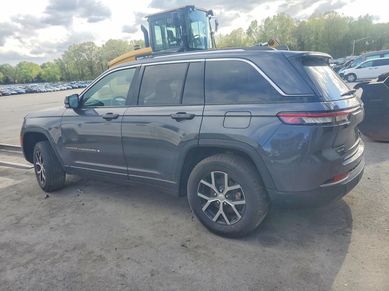 2023 Jeep Grand Cherokee Limited - Фото 2