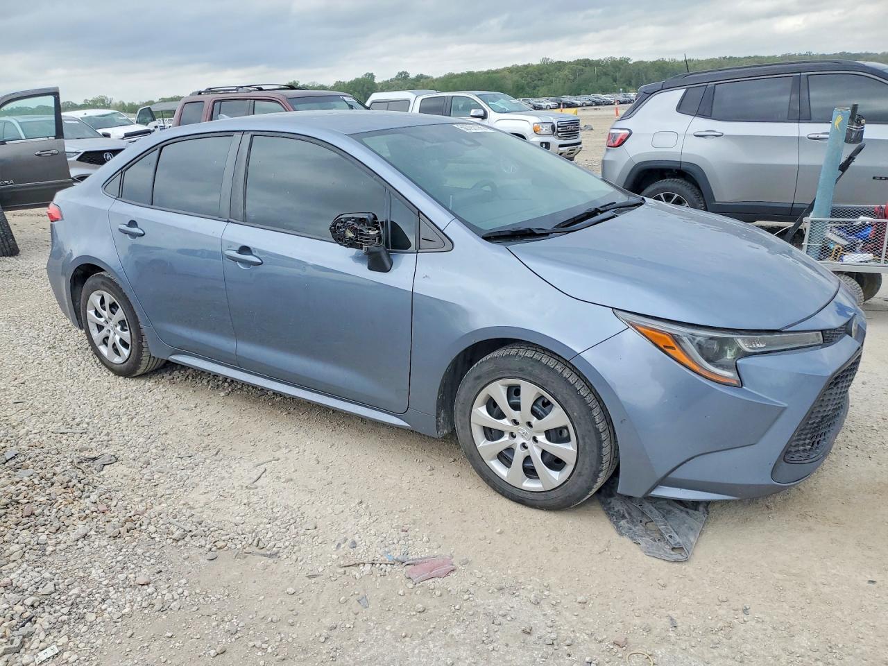 2021 Toyota Corolla Le - Фото 4