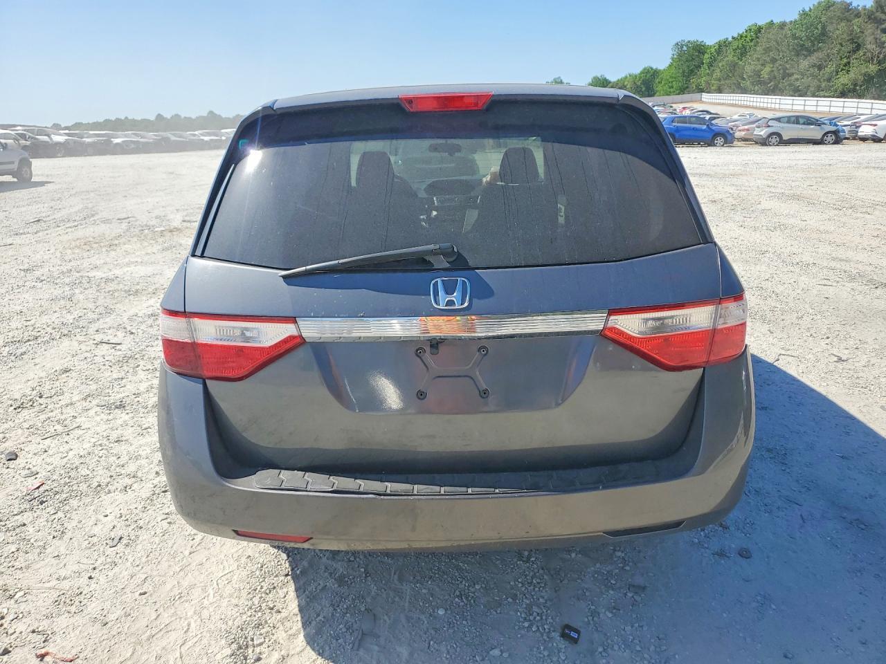 2011 Honda Odyssey Lx - Image 6