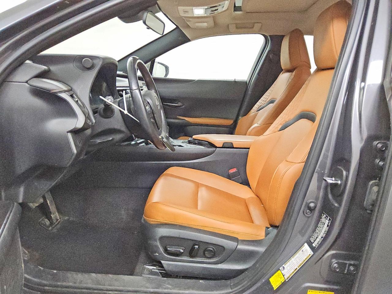 2022 Lexus Ux 200 Base - Image 7