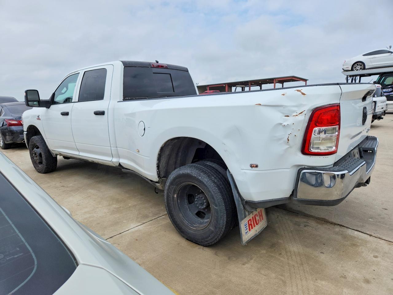 2024 Ram 3500 Tradesman - Фото 2