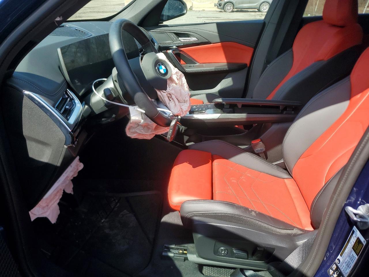 2025 BMW X1 xDrive28I - Image 7