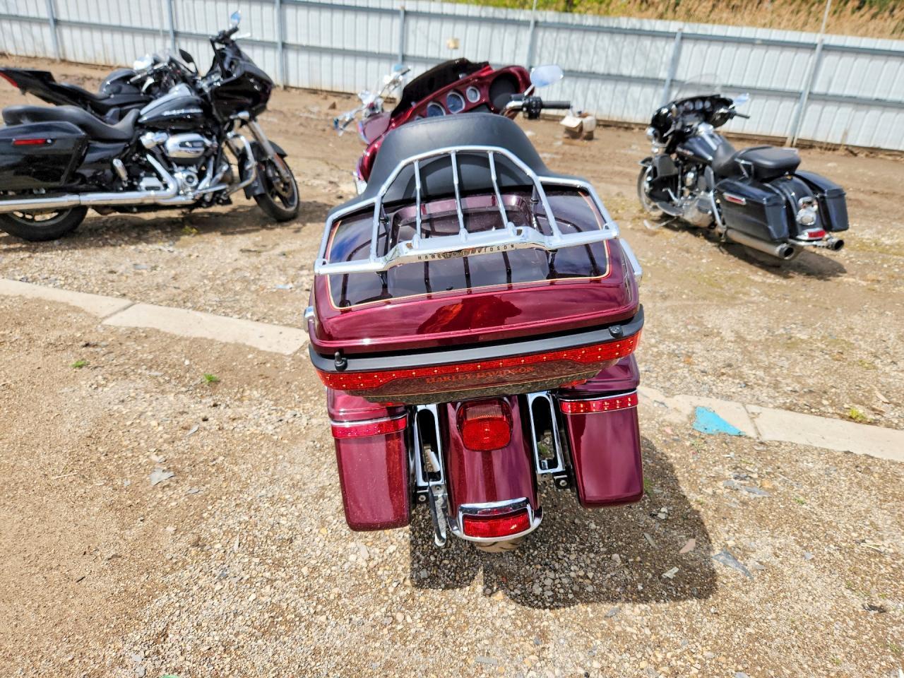 2014 Harley-Davidson Flhtcu Ultra Classic Electra Glide - Image 4