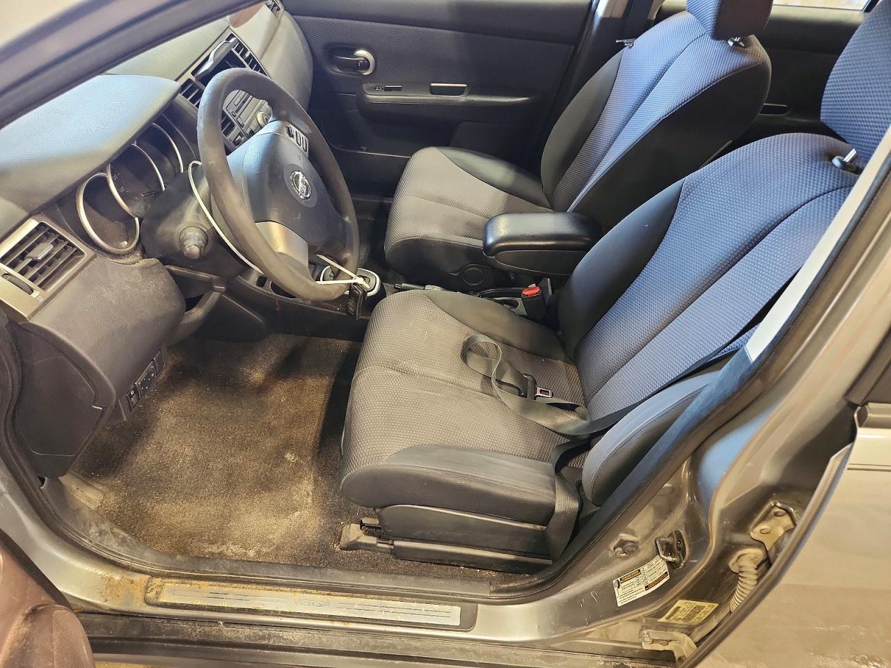 2008 Nissan Versa 1.8 S - Image 7