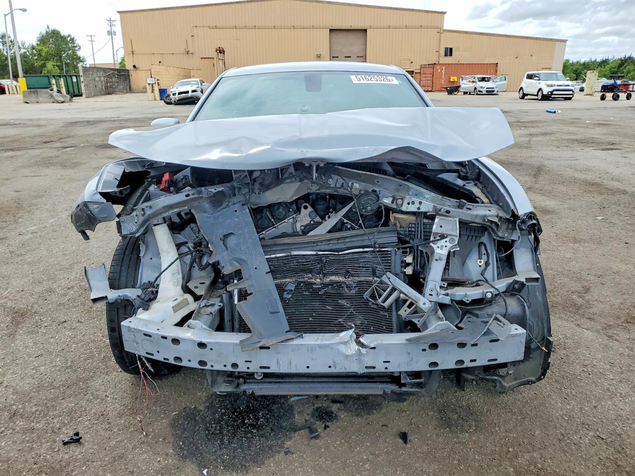 2022 Dodge Charger Sxt - Фото 5