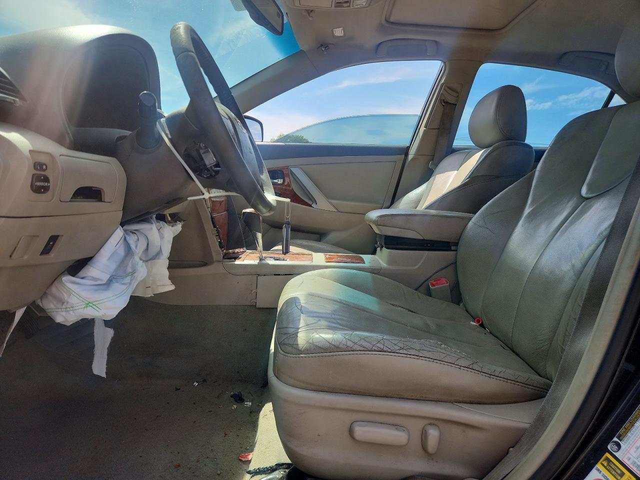 2010 Toyota Camry Xle V6 - Фото 7