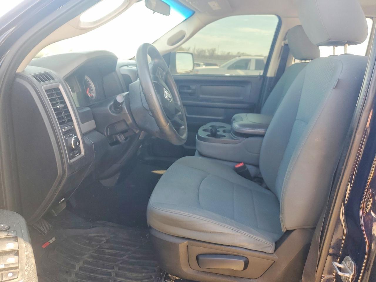 2013 Ram 1500 St - Фото 7