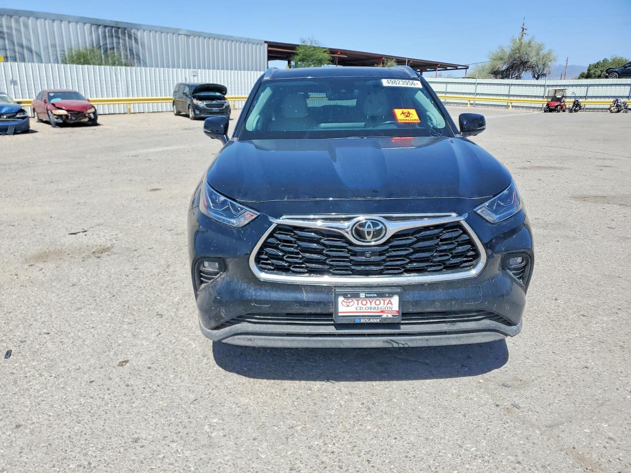 2023 Toyota Highlander Limited - Image 5